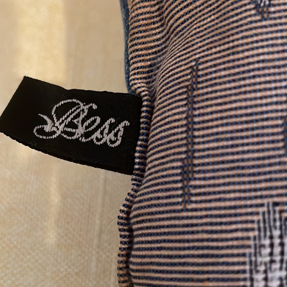 Bess beach theme pillow - Picture 3 of 6